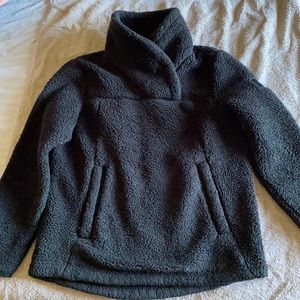 Girls fleece pullover